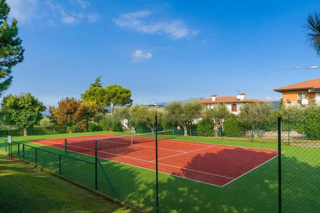 Tennis / Pool / Barbecue Bardolino Ferienhaus