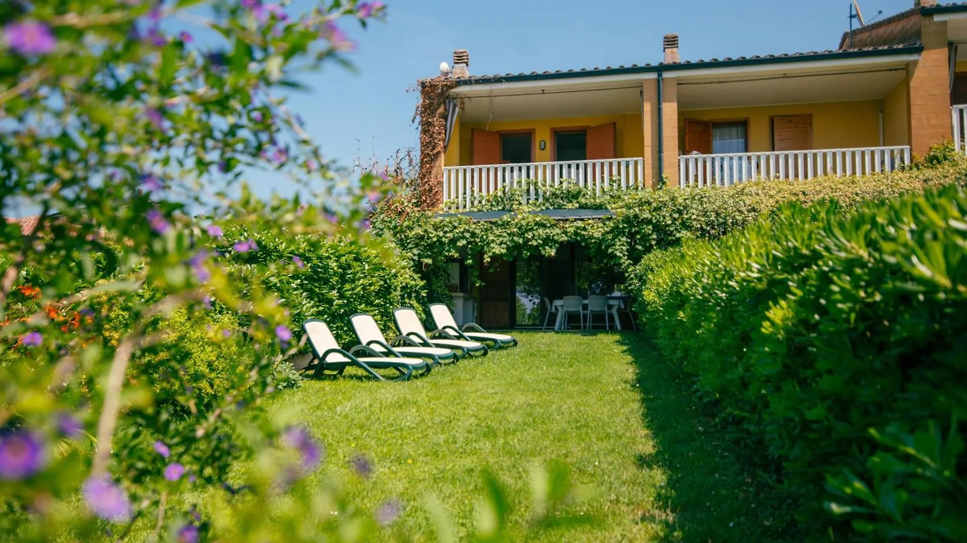 Tennis / Pool / Barbecue Bardolino 0*,  Italien